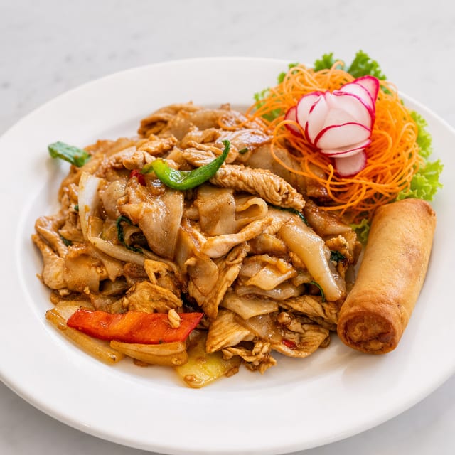 Drunken Noodles served with 1 Crispy Veg Roll.