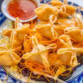 Crab Rangoon (8 pcs)